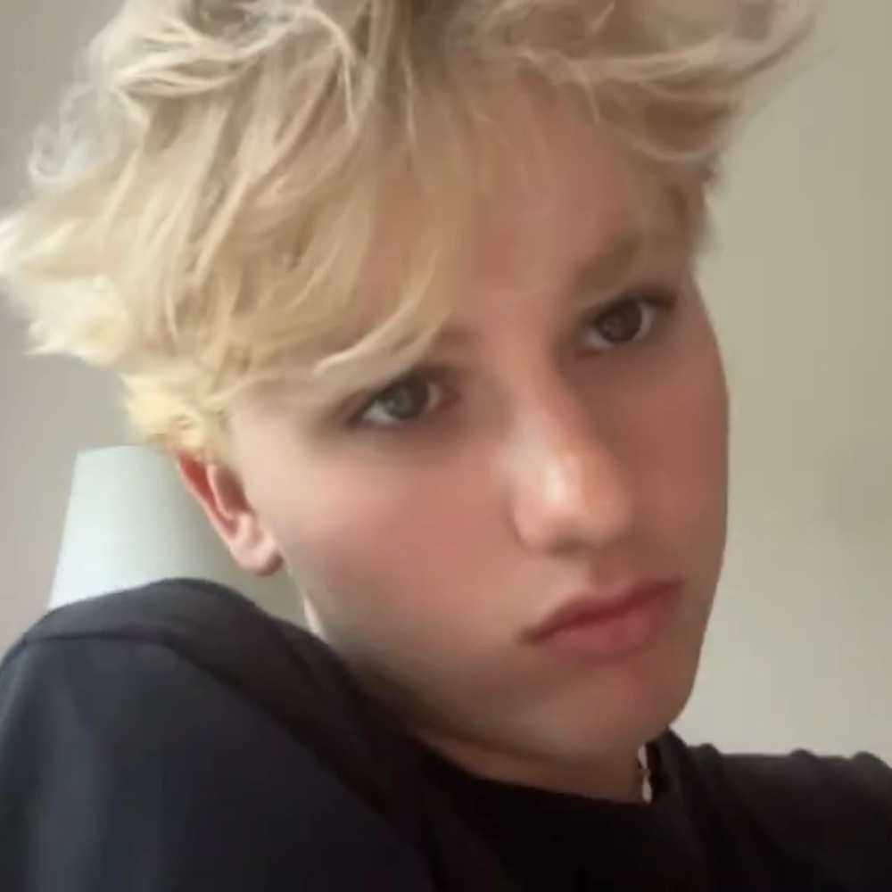 Meet your Posher, Grant